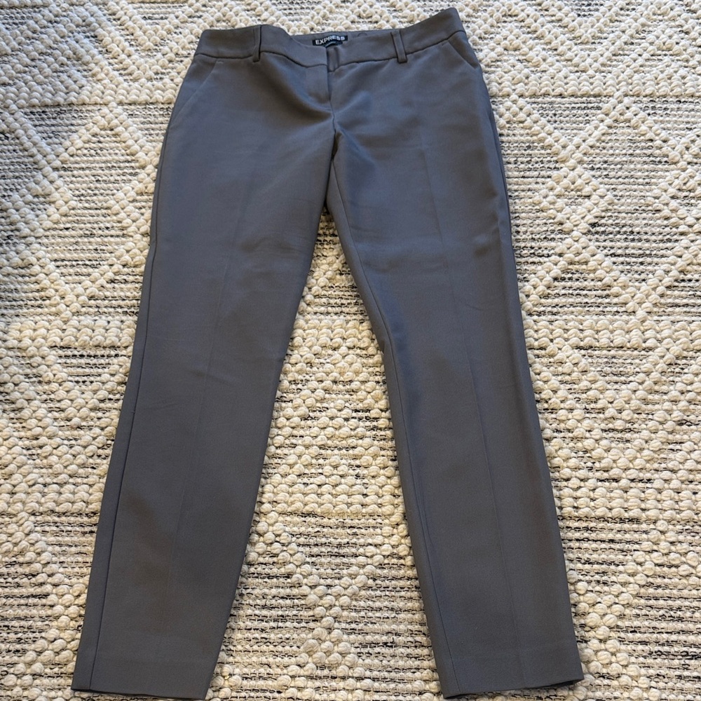 Express Gray  columnist Ankle Pants with pockets